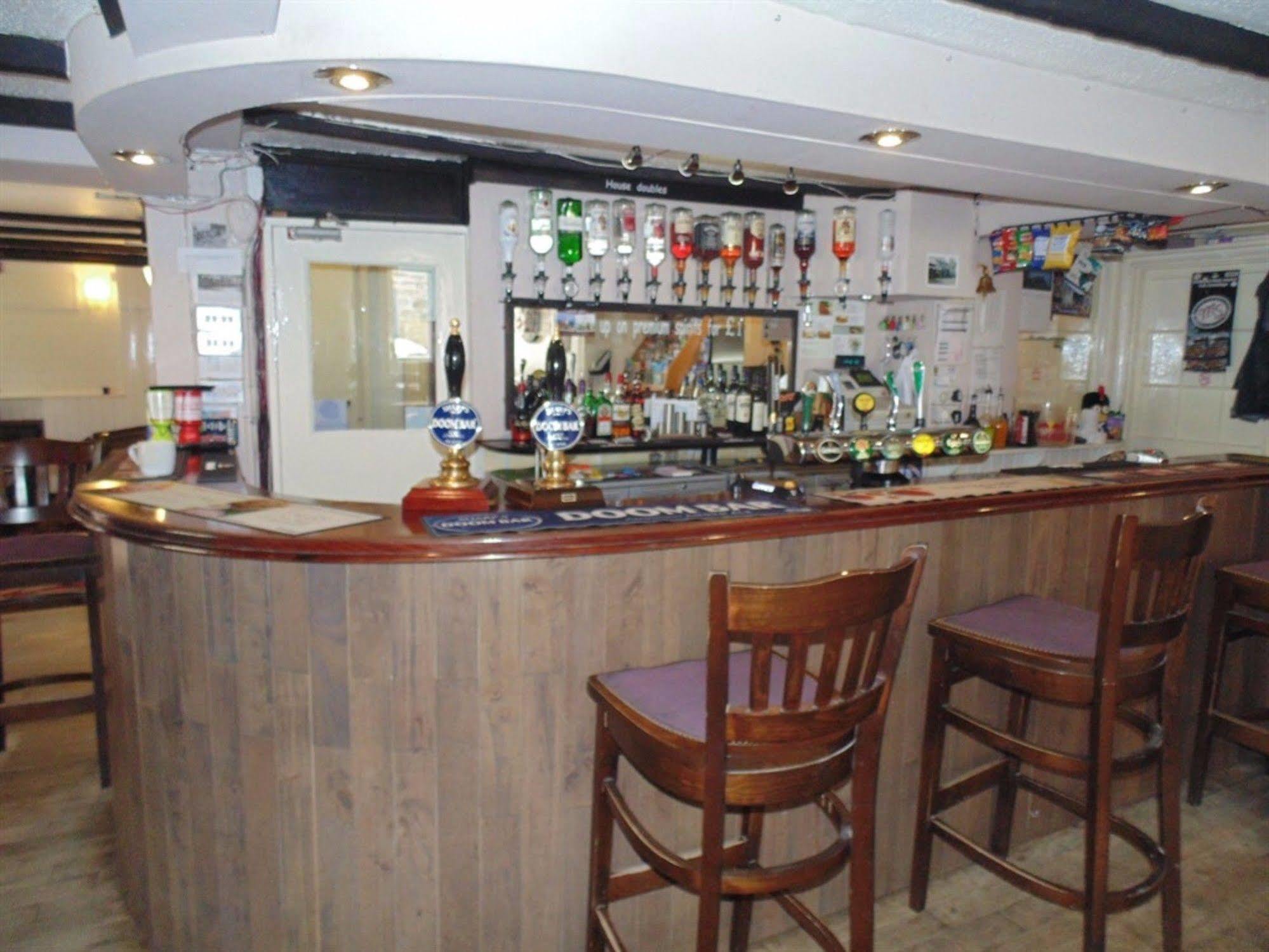 King'S Head Hotel By Greene King Inns Wimborne Minster Zewnętrze zdjęcie